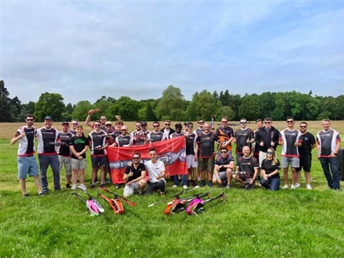 ManiaX je sponzoriral in predstavil tekmovanje HeliFest 2026 / Weston Park Air Show v Združenem k...